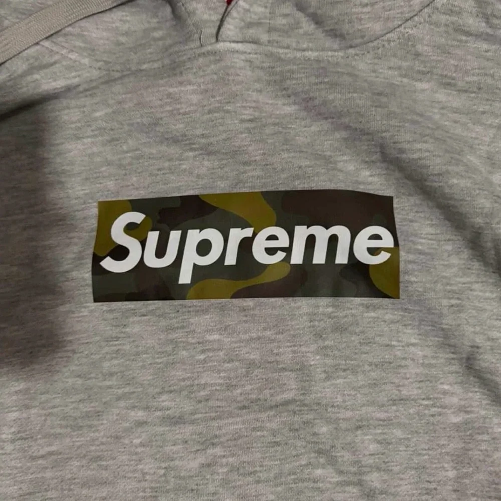 Supreme Heather Gray Cotton Hoodie - Picture 2 of 3